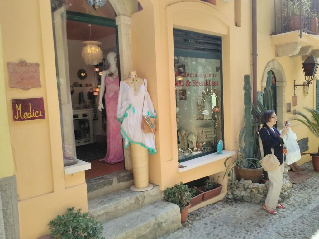 Le Piccole Grotte Bed & Breakfast Scilla Luaran gambar