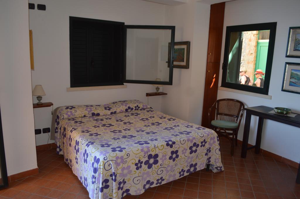 Le Piccole Grotte Bed & Breakfast Scilla Luaran gambar