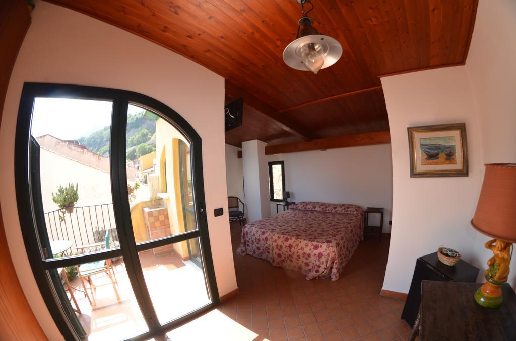 Le Piccole Grotte Bed & Breakfast Scilla Luaran gambar