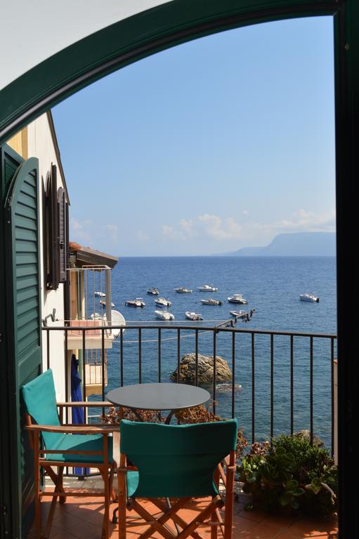 Le Piccole Grotte Bed & Breakfast Scilla Luaran gambar