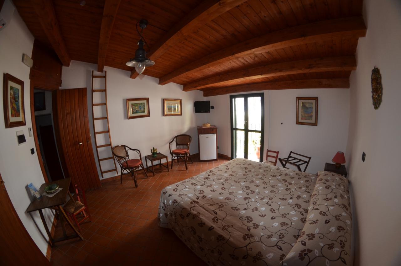 Le Piccole Grotte Bed & Breakfast Scilla Luaran gambar