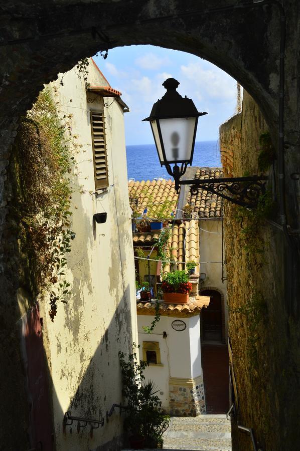 Le Piccole Grotte Bed & Breakfast Scilla Luaran gambar