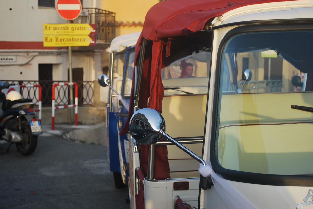 Le Piccole Grotte Bed & Breakfast Scilla Luaran gambar