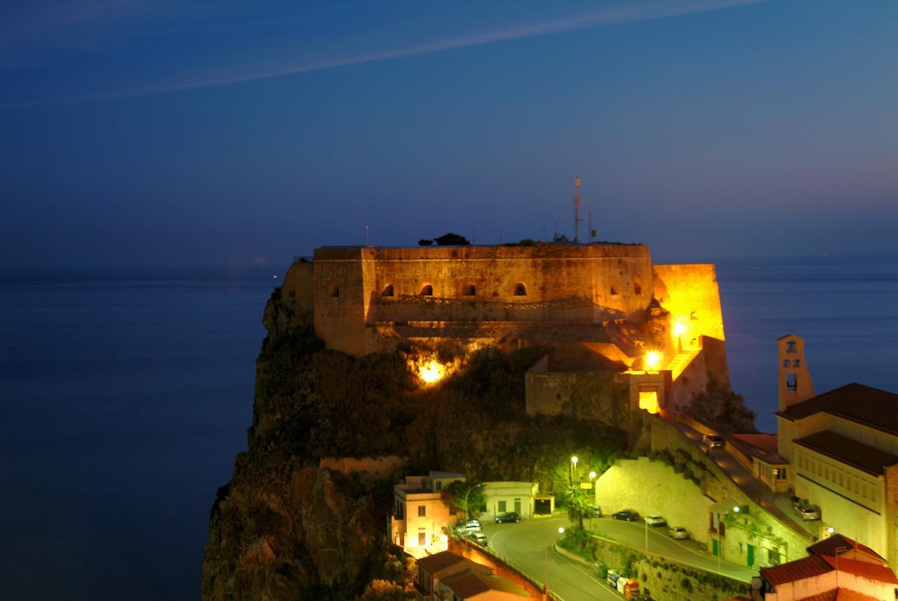 Le Piccole Grotte Bed & Breakfast Scilla Luaran gambar