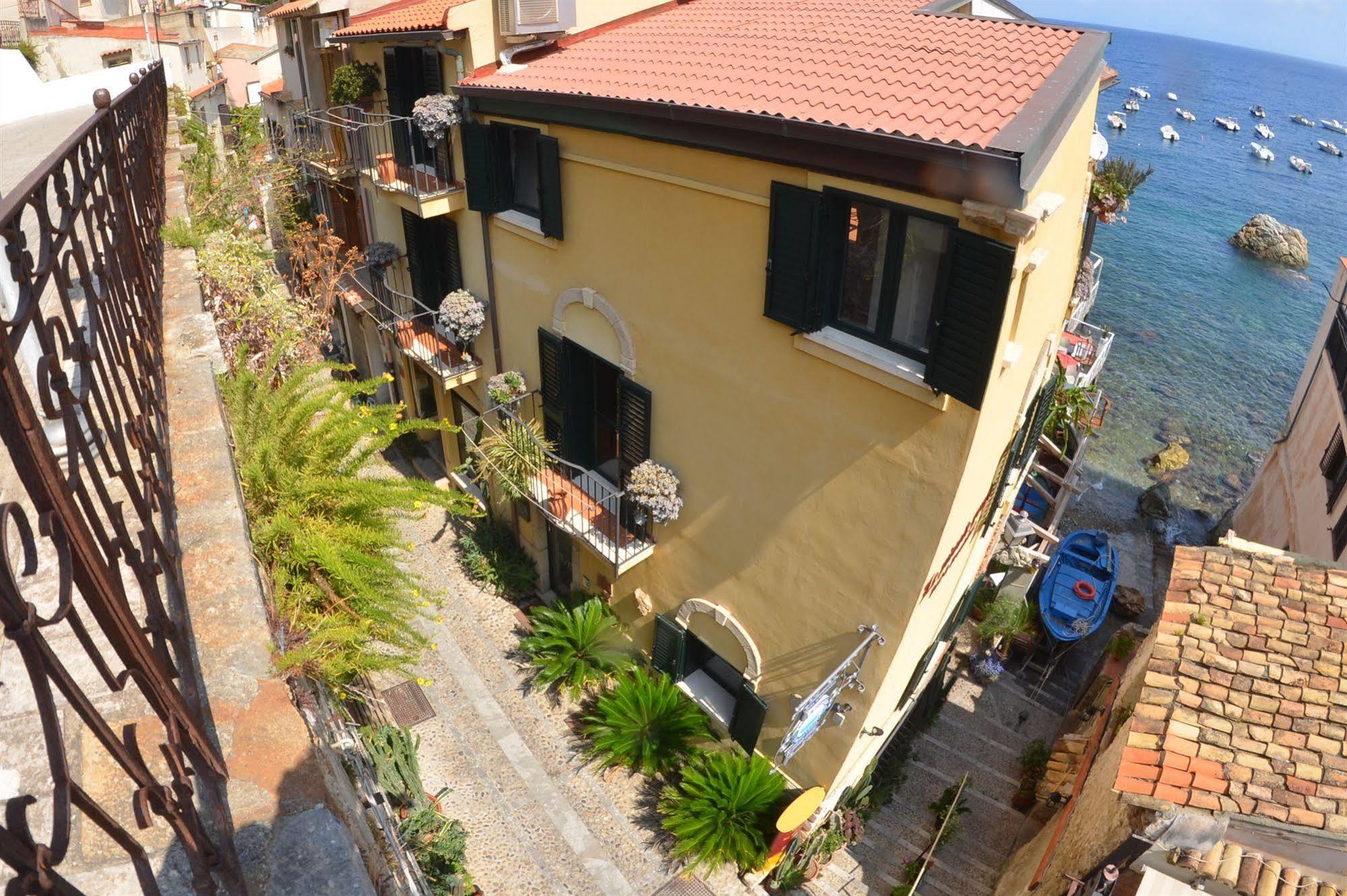Le Piccole Grotte Bed & Breakfast Scilla Luaran gambar