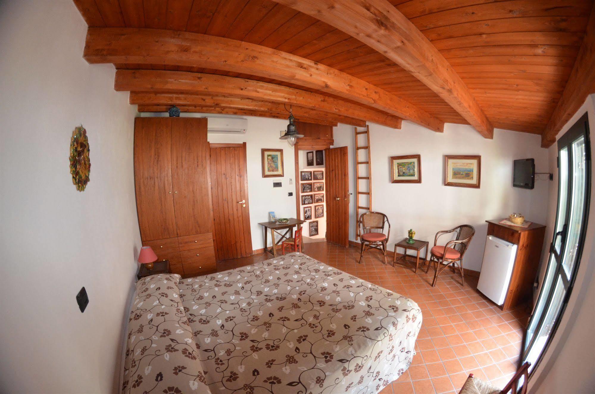 Le Piccole Grotte Bed & Breakfast Scilla Luaran gambar